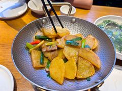 -隔壁老王·家常云南菜(花巷店)