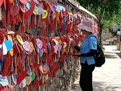 -百里峡七彩艺术小镇