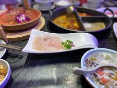 -热火朝天鲜切牛肉火锅(南强街巷店)