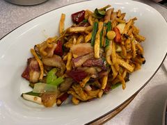 干萝卜炒腊肉-春饼家常菜(百子湾店)