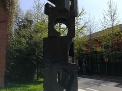 -新华1949文化金融创新产业园-停车场
