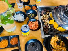-肉甲韩国木炭烤肉(新壹街1店)