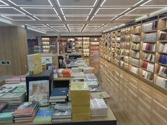 -新华书店(新街口旗舰店)
