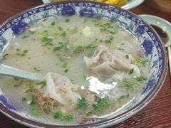 精品牛杂汤-老新隆牛肉锅贴(新街口店)