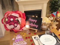 -Mark&Mars Restaurant