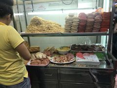 -Bánh Mì Huynh Hoa