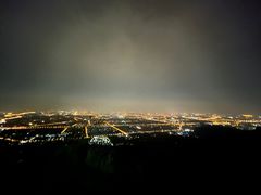 -鬼笑石后山停车场