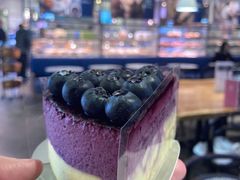 浓情莓意慕斯切片-巴黎贝甜(凯德MALL望京店)