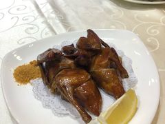 脆皮乳鸽-凤城礼记鱼翅海鲜酒家(新马路总店)
