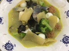 -黄海海鲜酒店(静海路店)
