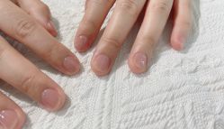 -纤纤玉手美甲美睫美容