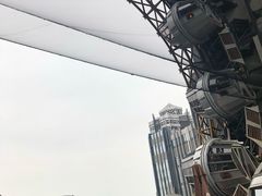 -影汇之星8字形摩天轮