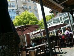 -Geneva日内瓦餐厅(西郊宝成花苑店)