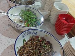 -三好食堂(煎饺·馄饨·肉饼米线·盛世广场店)