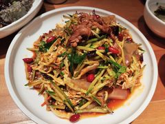 -王慧洁开口虾水饺·地道东北菜(银泰城店)