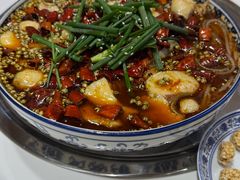 -乡土特色.冷锅鱼.牦牛肉汤锅