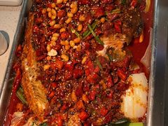 -鸣记脆皮烤鱼(岐山路店)