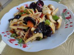 -崴海渔村(虹梅路店)