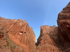 -天山神秘大峡谷