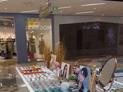 -沫芮眼镜·蔡司·依视路·尼康明月(环创店)