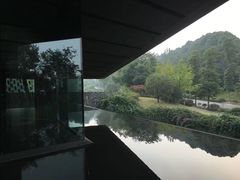 -知美术馆