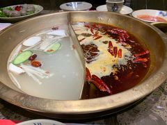骨汤鸳鸯锅-小龙坎火锅(东汇城店)