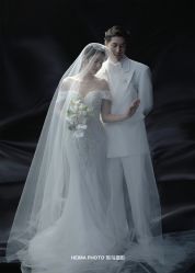 -黑马婚纱摄影