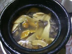 -民间瓦缸煨汤館(嵩山路店)