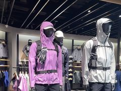 -凯乐石KAILAS(万国奥特莱斯店)