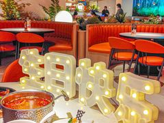 -享遇.锅姥姥牛排海鲜自助(小寨店)
