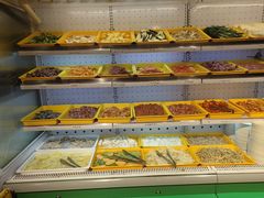 自助取餐区-爱客得牛排海鲜烤肉·火锅自助(春熙路黑金好店)
