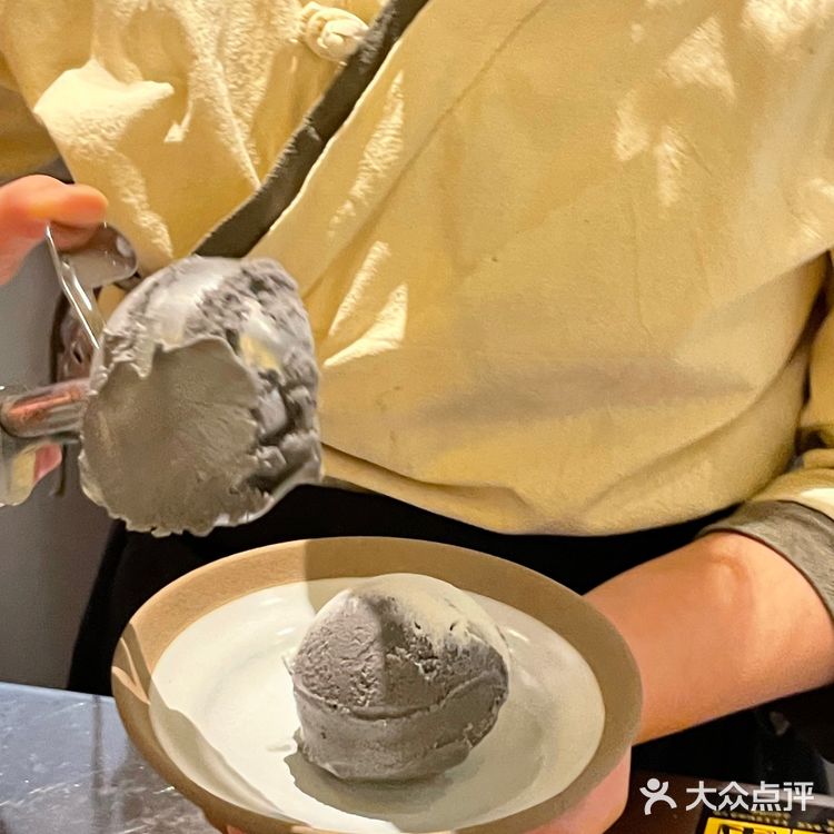 正儿八经现磨芝麻糊🥣快带你的笨蛋闺蜜来