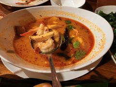 -Phensiri Thai Restaurant