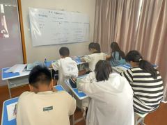 -金吉列留学·语培·小语种·国际课程(武昌分公司)