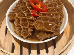 -香港百合居(LCM置汇旭辉广场店)