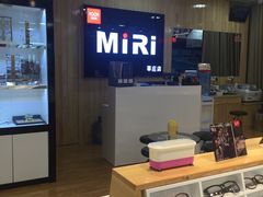 -MiRi眼镜连锁·蔡司·尼康控优点合作店(莘庄店)
