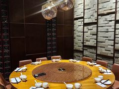 -乐忻皇朝(上海中心大厦店)