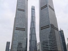 -陆家嘴空中步行连廊