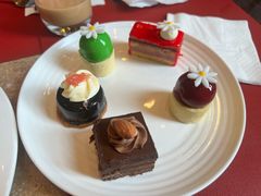 -怡聚轩全日制自助餐厅(大中华喜来登酒店)