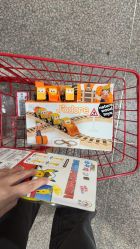 -逝水玩具折扣店