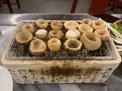 炭烤野生菌清盘-蔼若春.传承三十年云南菜(金碧公园店)