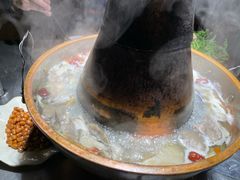 -冰冰龙虾·江湖菜·花园江景餐厅