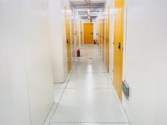 -安东易迷你自助仓储寄存仓库(顾戴路店)