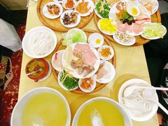 -桥香园云南过桥米线(金马碧鸡店)