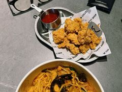 -W COLLECTIVE  DESSERT SHOP