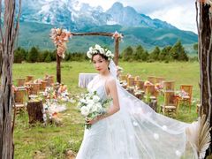 -经典婚纱摄影美学馆·私人定制