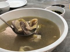 -银峰农庄·特色烧鸡·鲜无花果浸鸡