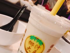 -鲜入围煮花胶鸡海鲜火锅