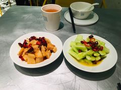 -姚姚酸菜鱼·金戈戈香港豉油鸡(喜荟城联名店)