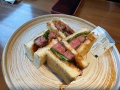 -满满初牛·炭烧牛肉专门店(国大店)